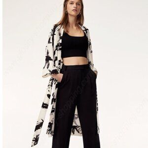Aritzia Babaton Jovano Tie Robe NWT Espace White Black Size Medium